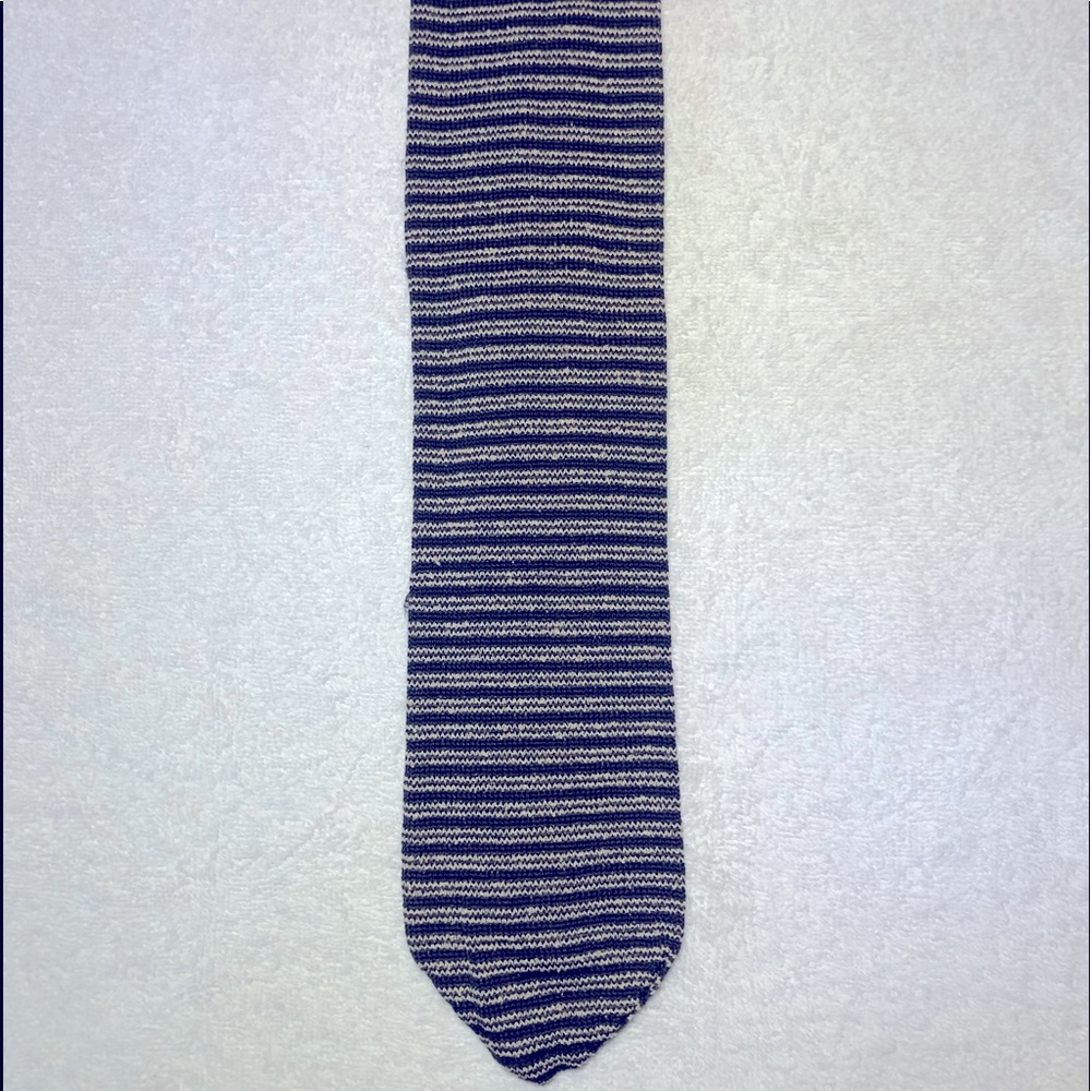 VintageMens Banana Republic Silk NeckTie